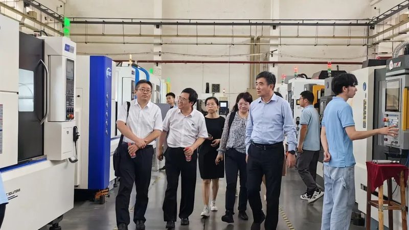 冲压设备吨位选择：揭秘冲压行业的关键抉择